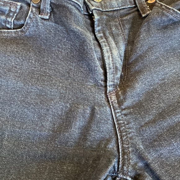 Citizens of Humanity ladies jeans in blue denim size 27. Straight leg extra long - Picture 13 of 14